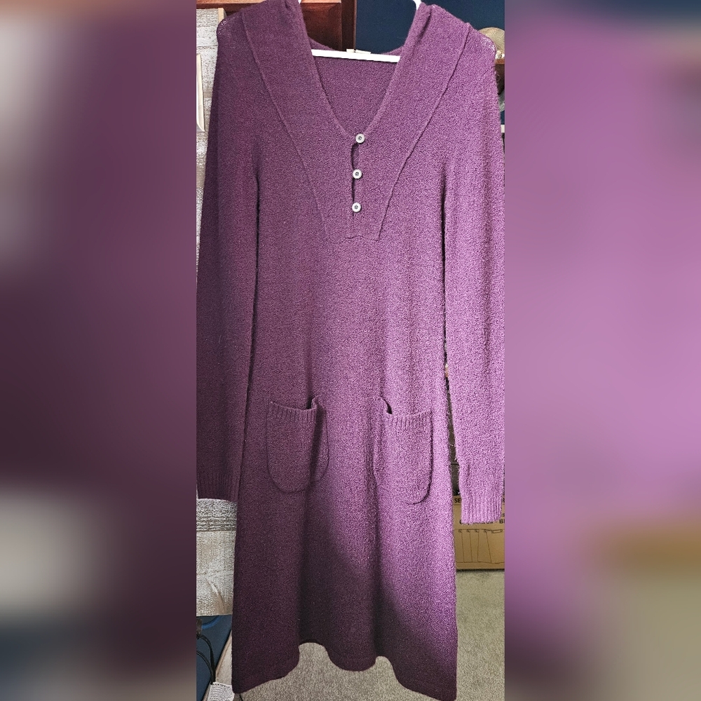 Royal Robbins  Sweater Dress with hood, size small, color plum